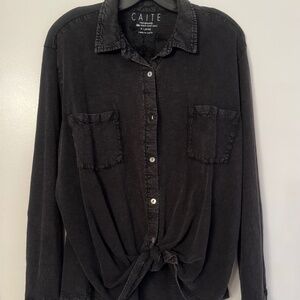 NWOT!! Caite Amala Style XL Black Distressed Long Sleeved Top